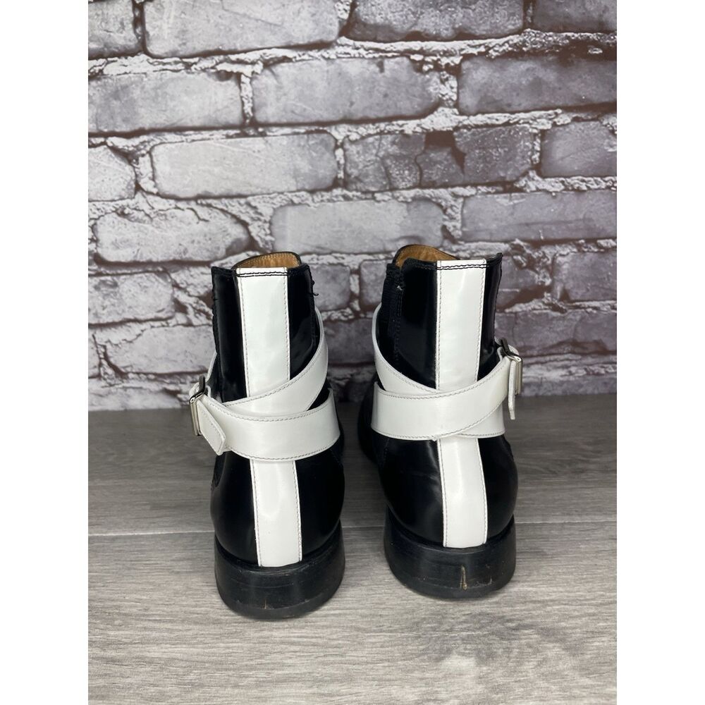 BALENCIAGA BLACK WHITE POLISH CALFSKIN CHELSEA BUCKLE ANKLE BOOTS Women 37EU/6.5 - Picture 4 of 16